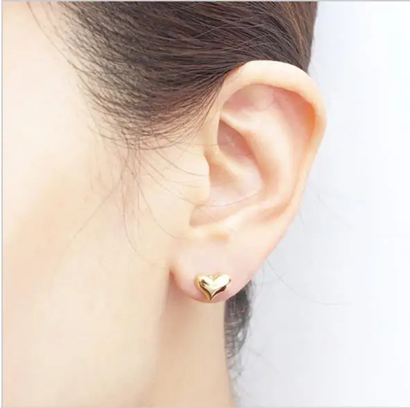 

Fashion full hearts stud earrings
