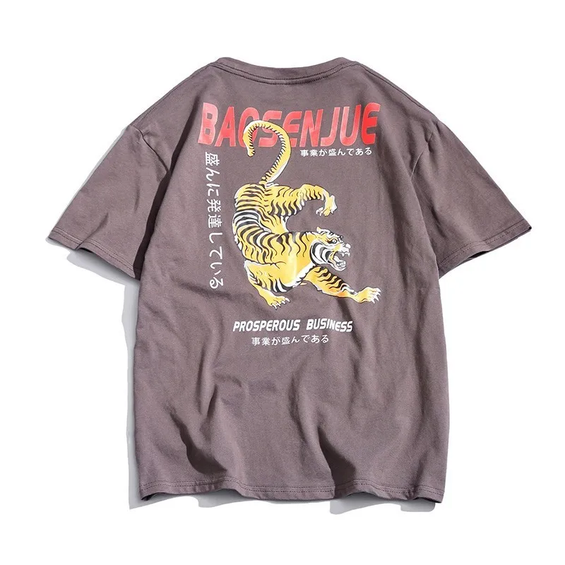 

2019 Summer Harajuku Japanese Tiger Print T-shirts Cherry Blossoms Print Tshirts Hip Hop Casual Short Sleeve T Shirts Male Tees