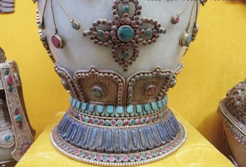 Тибет серебристый Декор Рубин берилл драгоценный кристалл 8 сокровища бак