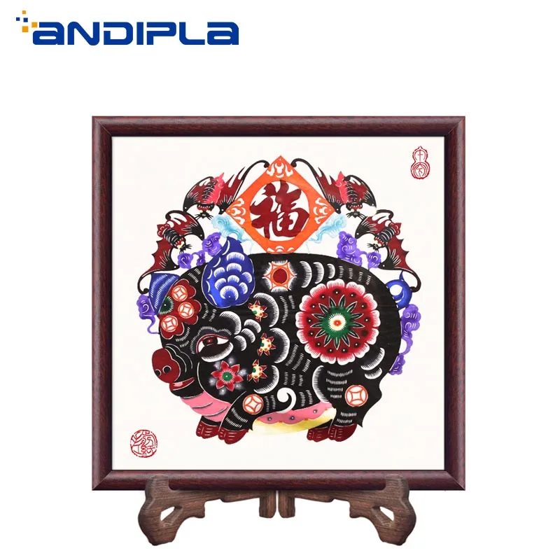 

Chinese Handmade Paper Cut Features Crafts Lucky Pig Paper Cutting Vintage Wood Photo Frame Living Room Home Decor Wedding Gifts