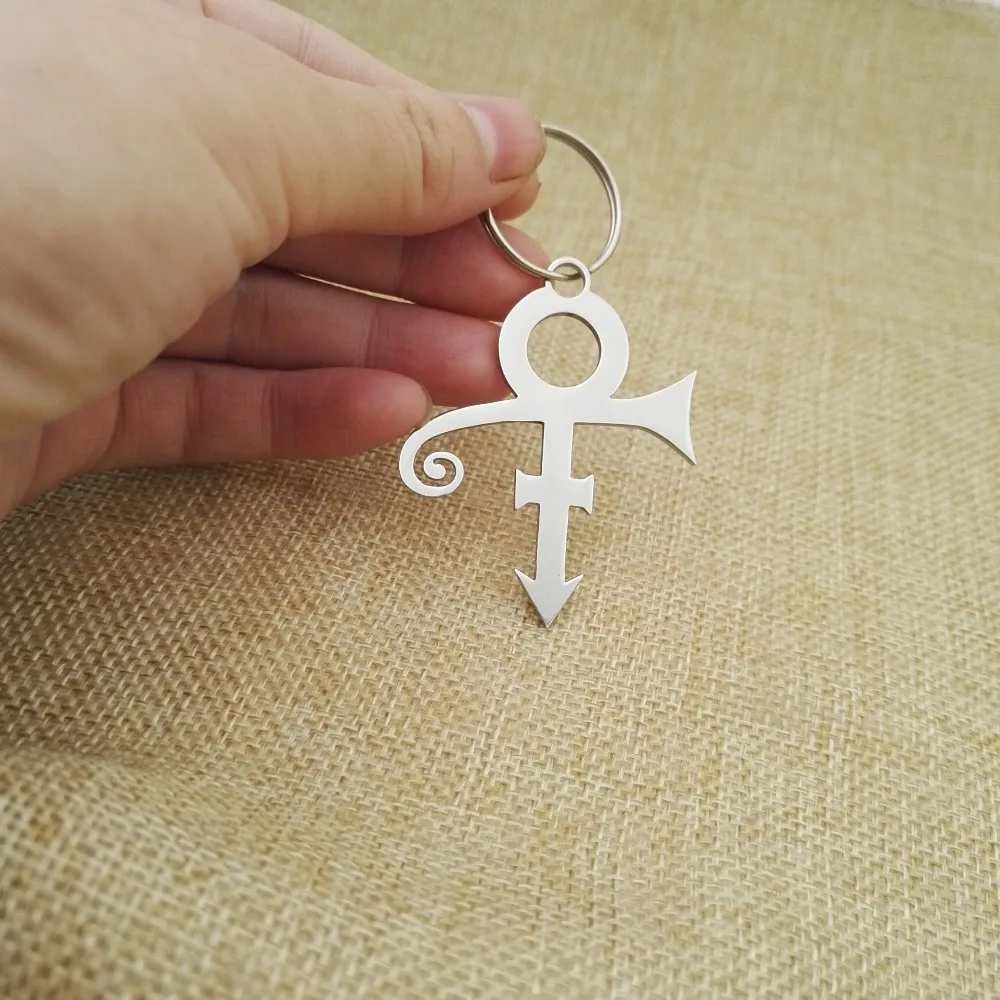 Модный комплект из 2 предметов Стиль принц символ любви брелок певица музыка