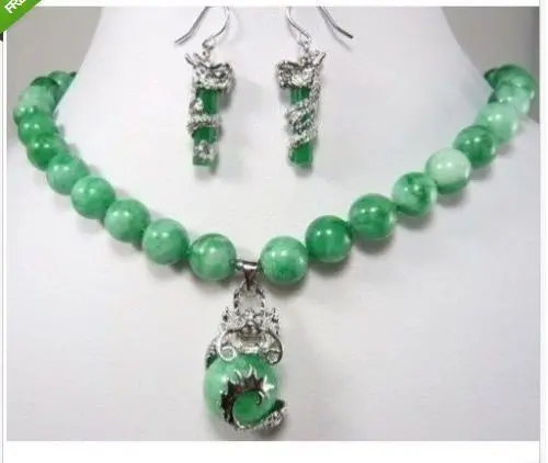 

Beautiful color green jade dragon pendant necklace earring set