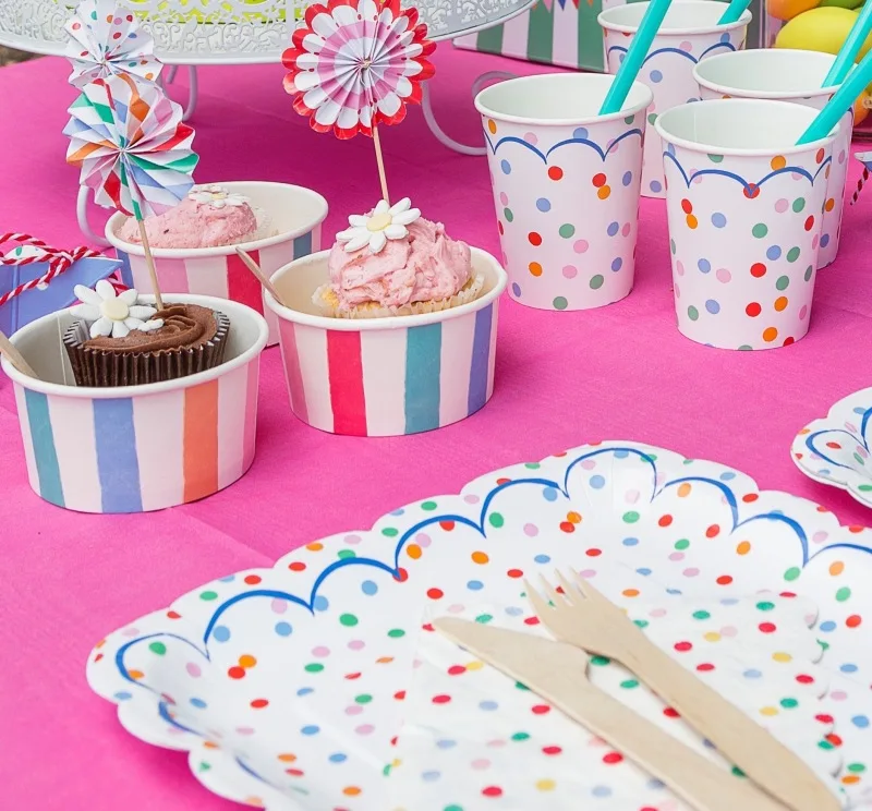 

8pcs Colorful Dot Paper Cups for Valentine Birthday Wedding Party Disposable Tableware Party Supplies CP064