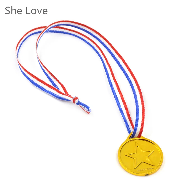 24 шт. детские пластиковые золотые награды победители|party favors|kids party favorsparty toys |