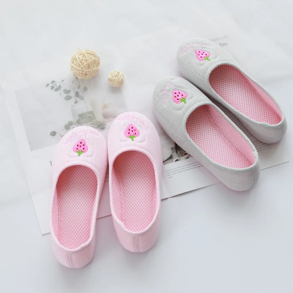 Millffy/Милая обувь из тонкой сетчатой ткани с клубничкой Дышащая сумка мягкой