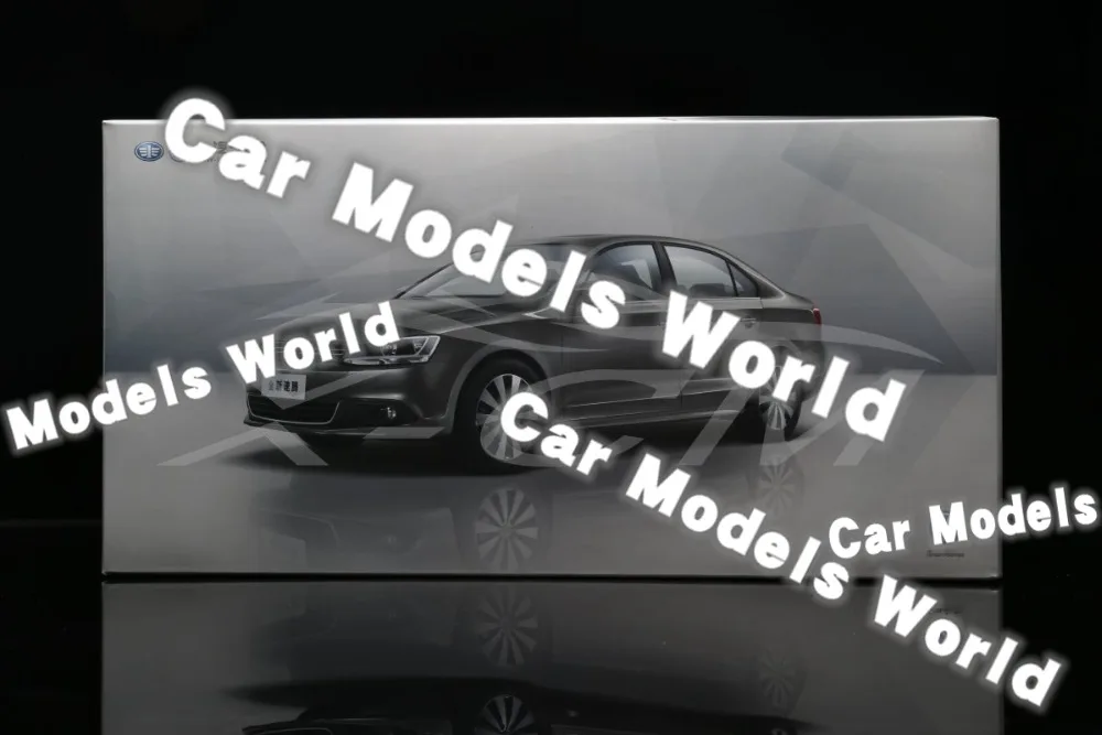 Модель автомобиля для Sagitar 1:18 (черная) + маленький подарок! | Игрушки и хобби