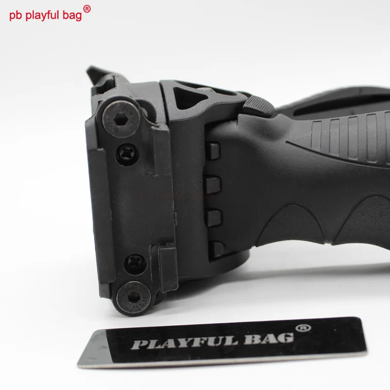 LD2 пластиковые | Спорт и развлечения