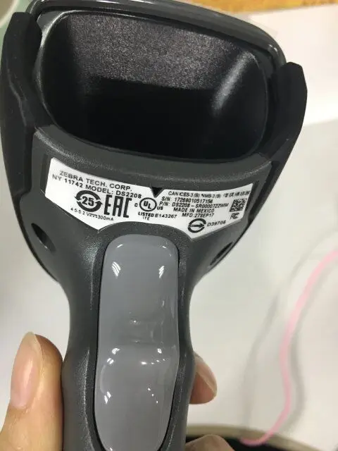 Zebra DS2208, usb-комплект, SR, DS2208-SR(комплект со сканером, usb-кабелем и подставкой