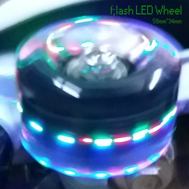 Роликовые коньки с высоким отскоком уретановые колеса Flash светодиодные колёса черный(набор из 8