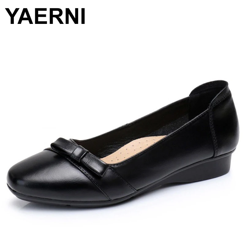 

YAERNIWomen shoes Spring autumn soft soled mother single shoes leather non-slip casual comfortable middle-aged ladies flatsE1056