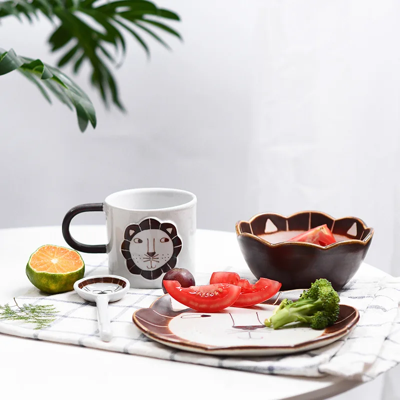 Handpainted ceramics cute lion cup bowl dish sets tableware Western dessert plates mug | Дом и сад