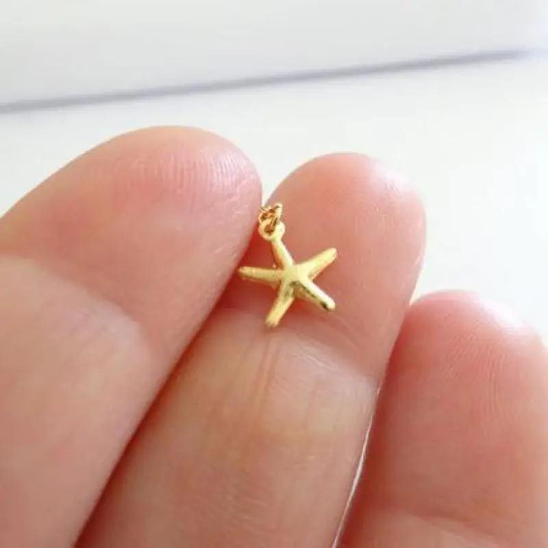

Lady Gold Sea Star Necklace Simple Personality Starfish Pendant Necklaces Jewelry Women Accessories Kolye Bijoux Gift