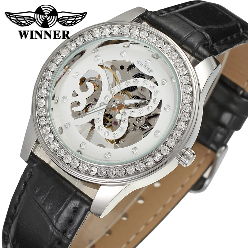 

Fashion Winner Top Brand Women's Mechanical Clock Classic Diamond Carving Butterfly Skeleton Dial Leather Band Ladies WristWatch