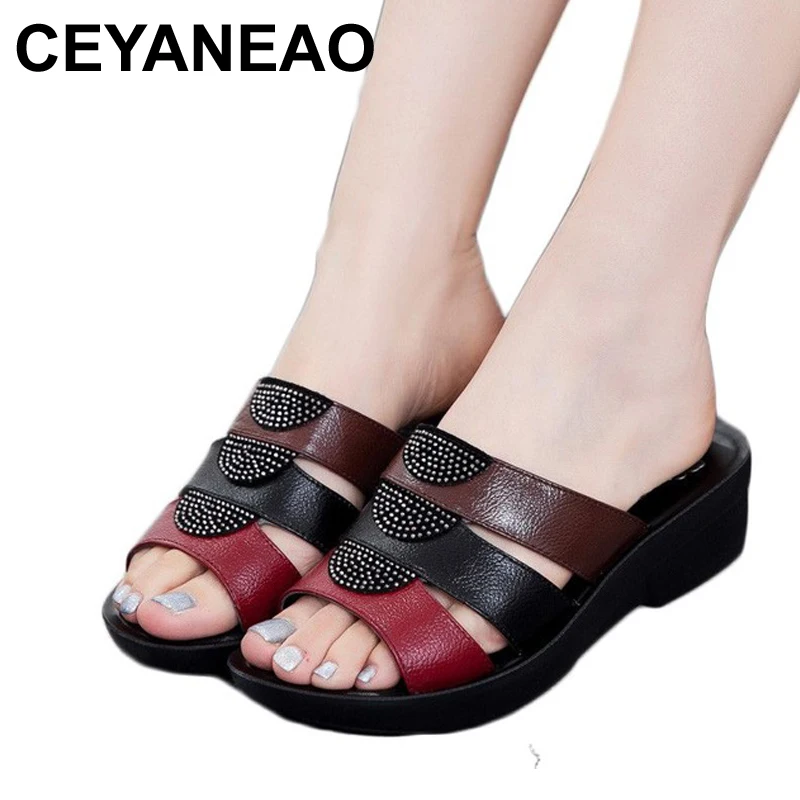 CEYANEAOFashion/сандалии для мамы; Летняя обувь; новые удобные кожаные шлепанцы на танкетке; тапочки для пожилых женщин; большие размеры; 35-41E1666
