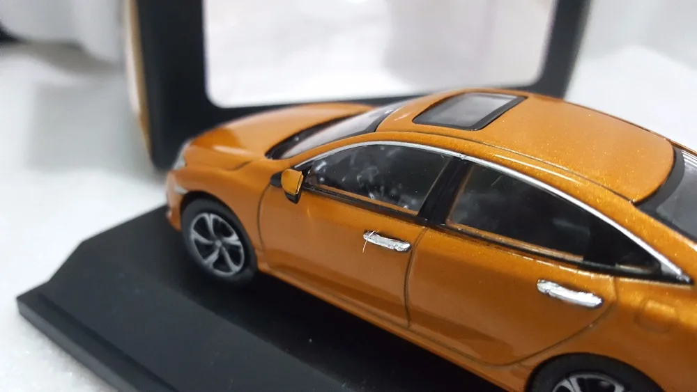 1:43 литая под давлением модель для Honda Civic MK10 оранжевый сплав игрушечный автомобиль миниатюрная Коллекция подарков