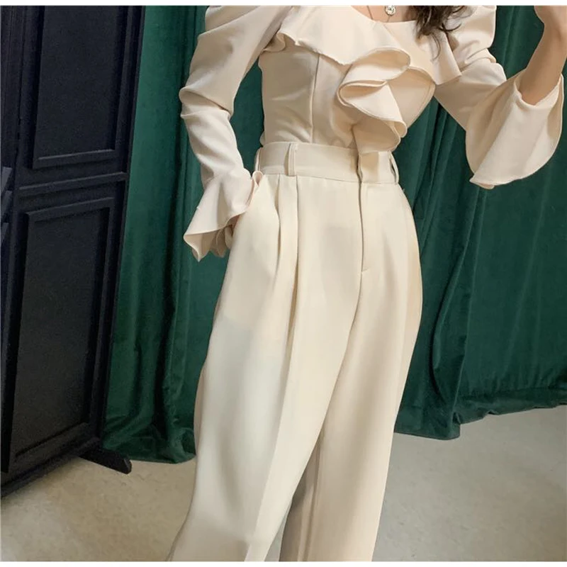 Топ с женский комплект 2 шт. рукавами и рюшами + широкие штаны поступление