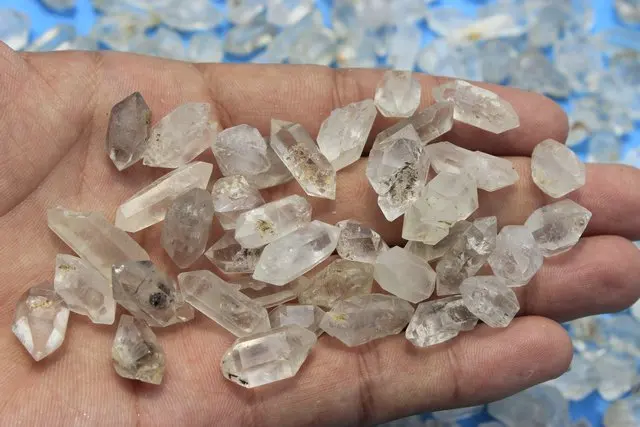 A + образцы кварцевых точек с искусственными кристаллами высшего качества | Дом и