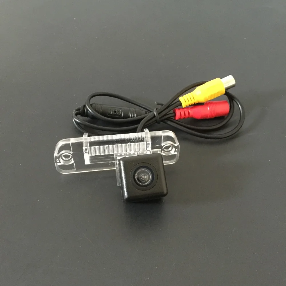 Автомобильная камера заднего вида/RCA и оригинальный экран совместимый с Mercedes Benz M