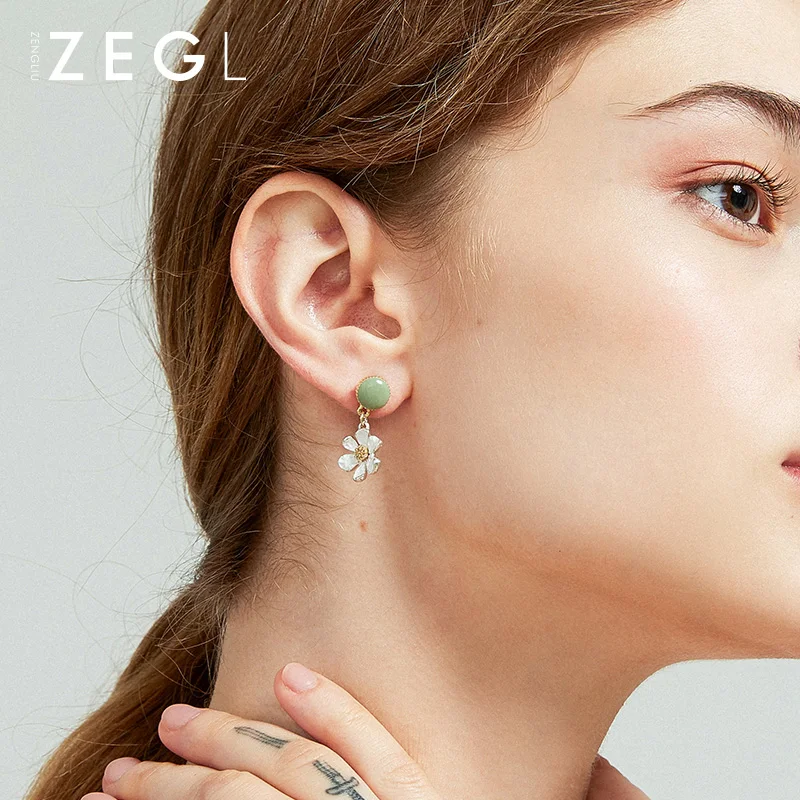 Женские серьги с цветком ZEGL ярких цветов маленькие летние 2020|Серьги-гвоздики| |