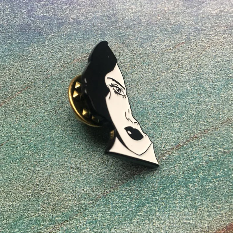 Черно-белые эмалированные броши для коллекции | Украшения и аксессуары