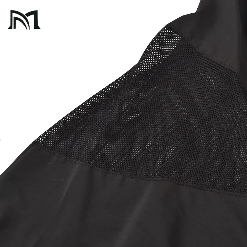 Окрашивание волос для пожилых людей и водонепроницаемая одежда клиентов в