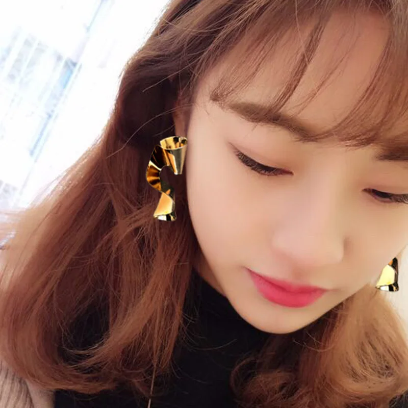 2018 Fashion European Metal Wrinkled Earrings Female Punk Style | Dangle