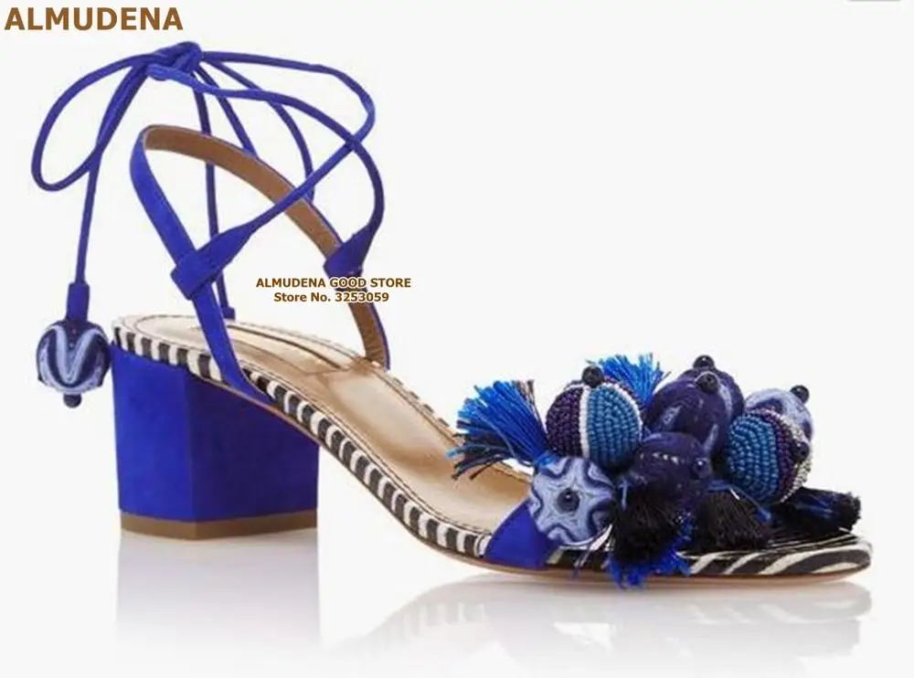 ALMUDENA/Новинка Босоножки на высоком каблуке с помпонами в богемном стиле Красные