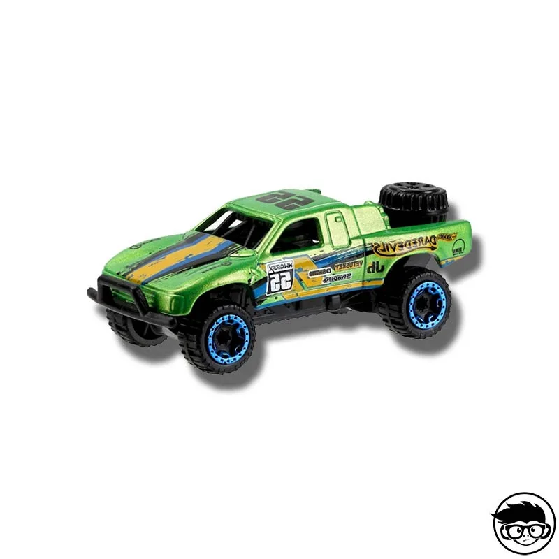 Hot Wheels Toyota внедорожник HW Daredevils 152/250 2016 длинная карта|Настольный футбол| |