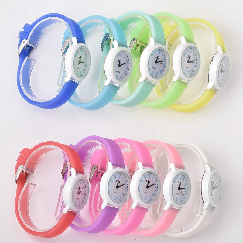 Разноцветные детские часы с флуоресцентным ремешком повседневные