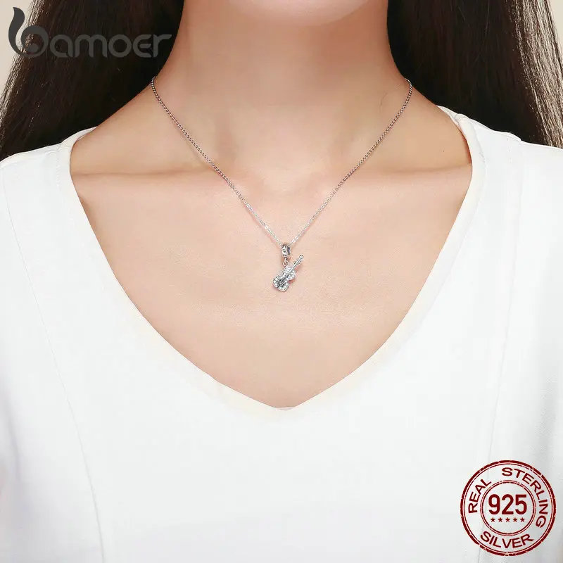 BAMOER Новая коллекция Стерлинговое серебро Форма скрипки Прозрачные Циркониевые чармы бусины подходят для оригинальных браслетов Браслеты Изготовление ювелирных изделий SCC1078.