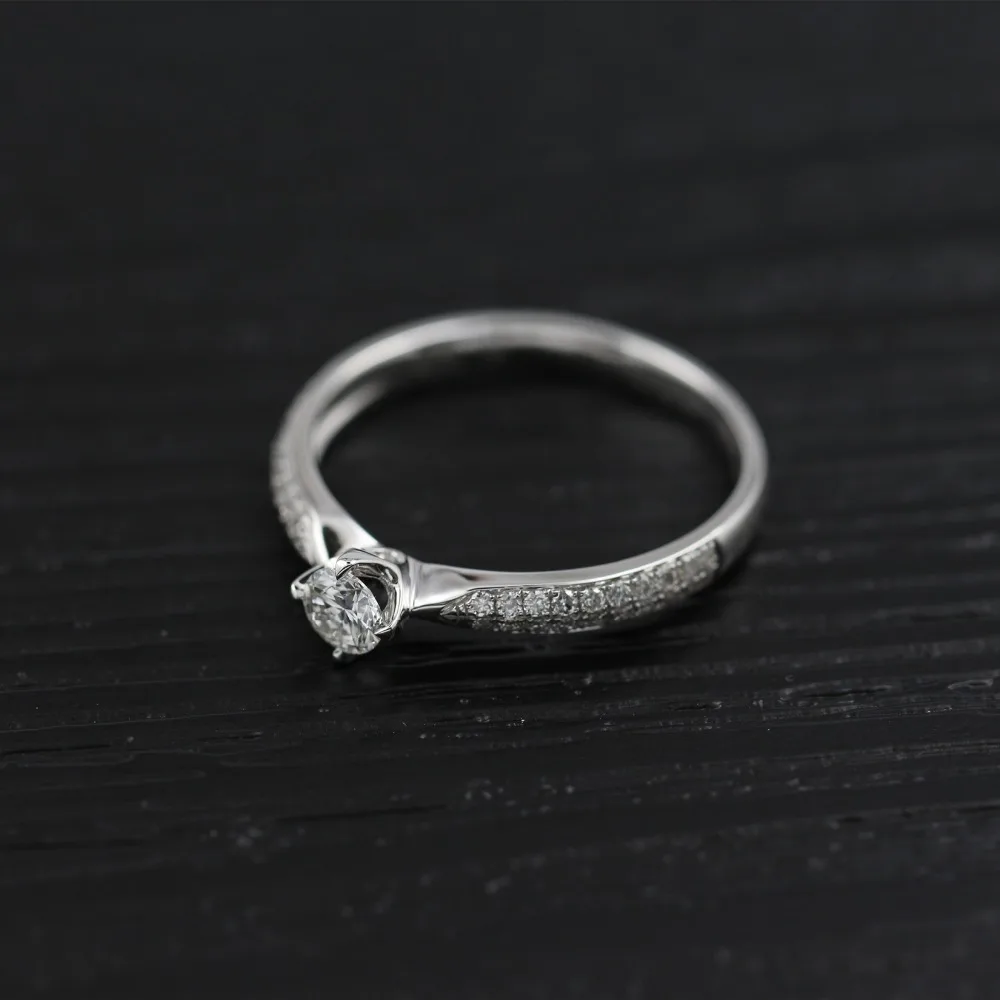 Женское круглое кольцо LASAMERO дизайнерское с натуральным бриллиантом 18 К белое