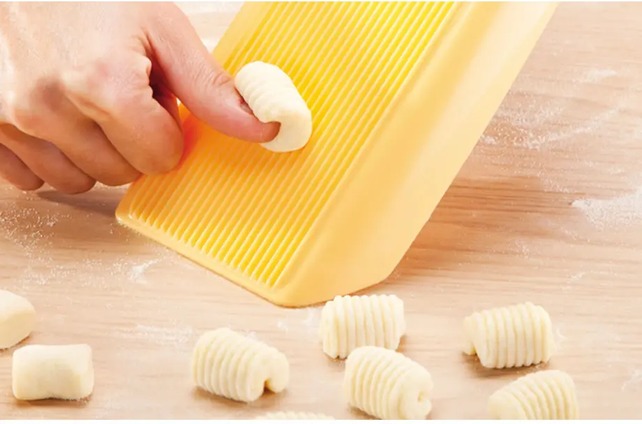 Пластиковые макароны доска спагетти макароны Gnocchi производитель Скалка детские пищевые добавки формы штампы кухонный инструмент