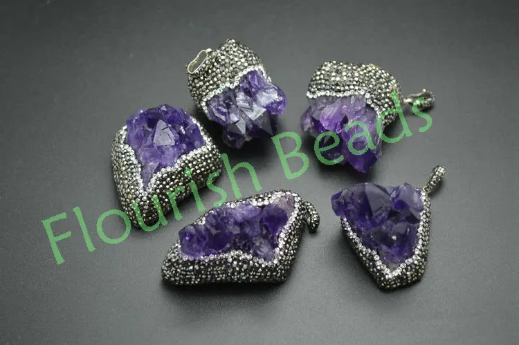 

Natural Drusy Geode Stone Pendant Paved Black Crystal Beads on side Fashion Jewelry Making Materials