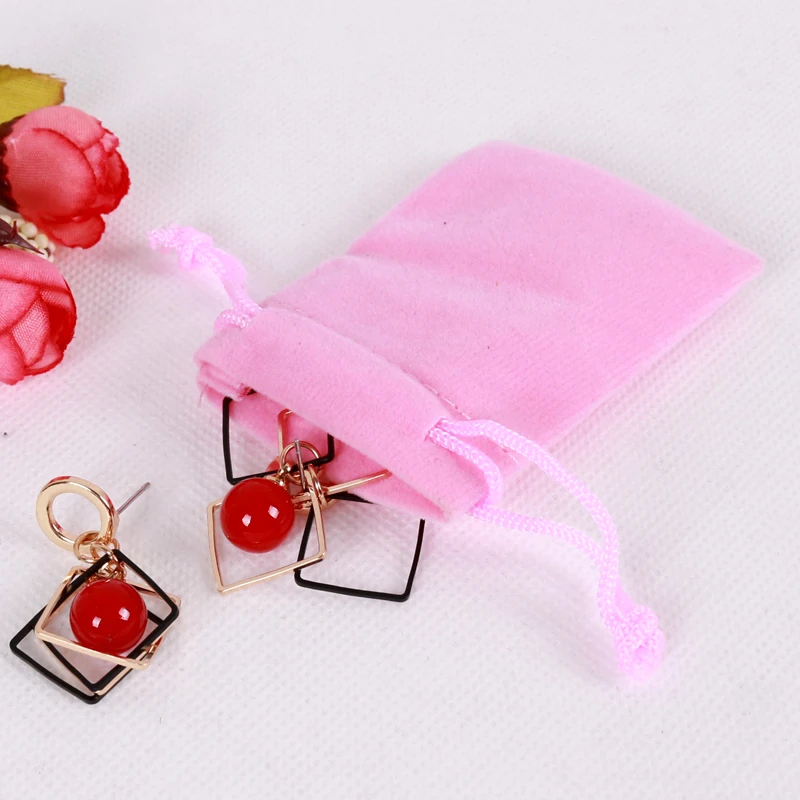 Wholesale Nice Velvet Bags Jewelry Pouches Lake Velvet Gift Bags 5x7 7x9 9x12 15x20cm Sizes for Necklace Bracelet Earring Rings