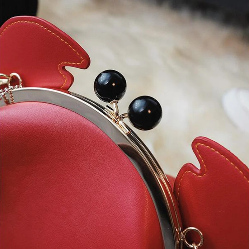 

Cute Women Crab Bag Unique Design Young Ladies Chains Messenger Bag Women Messenger Bag Crossbody Shoulder Bag sac a main PP-558