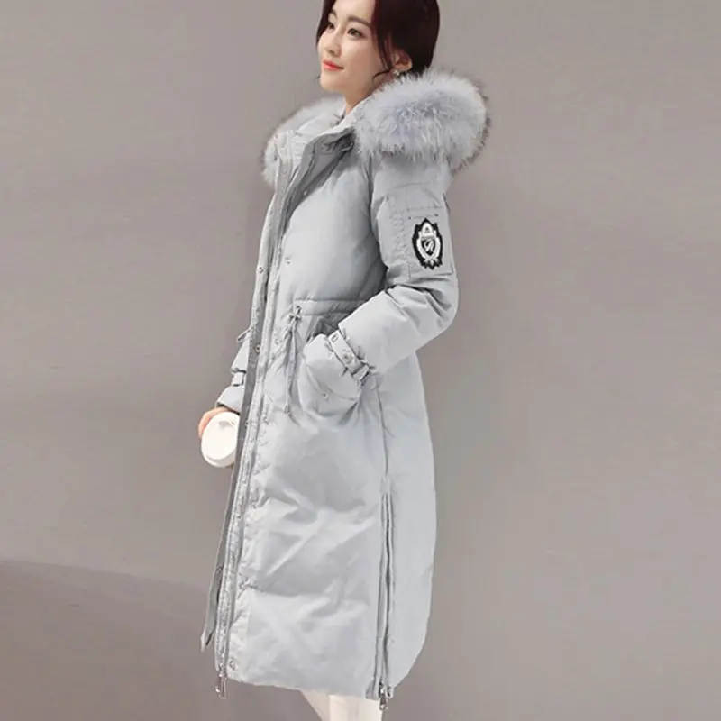 light blue Пальто, Женский пуховик, зима, женский длинный пуховик на белом утином пуху, парка с воротником из меха енота, пуховик, куртки с регулируемой талией, QH0990 - Цвет: light blue