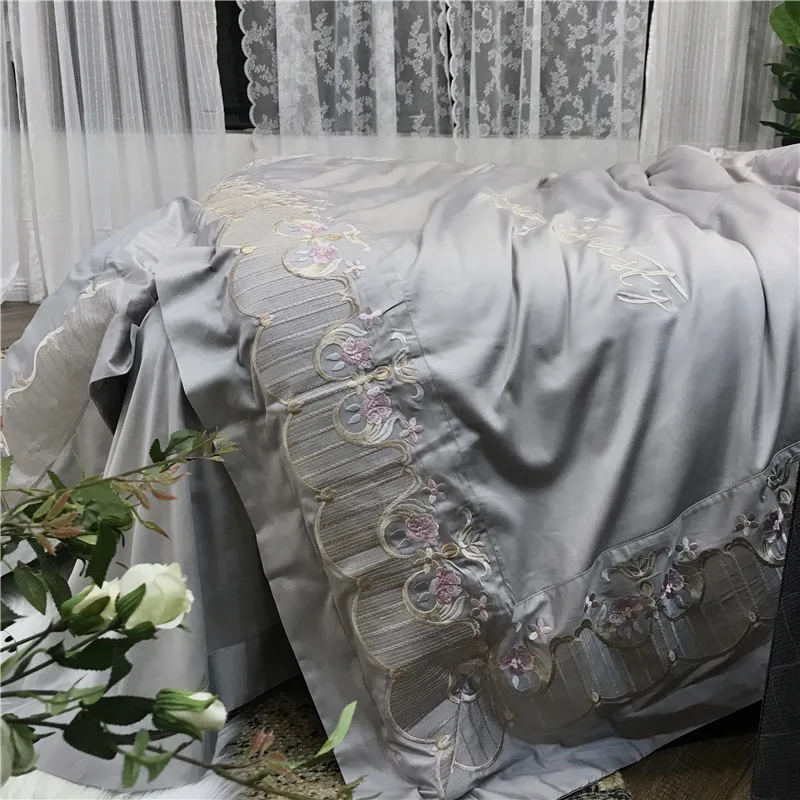 

-Luxury embroidery Egyptian Cotton Bedding Set Duvet Cover Sheet Pillowcase King Queen Size pink Gray green lace Bed Linen