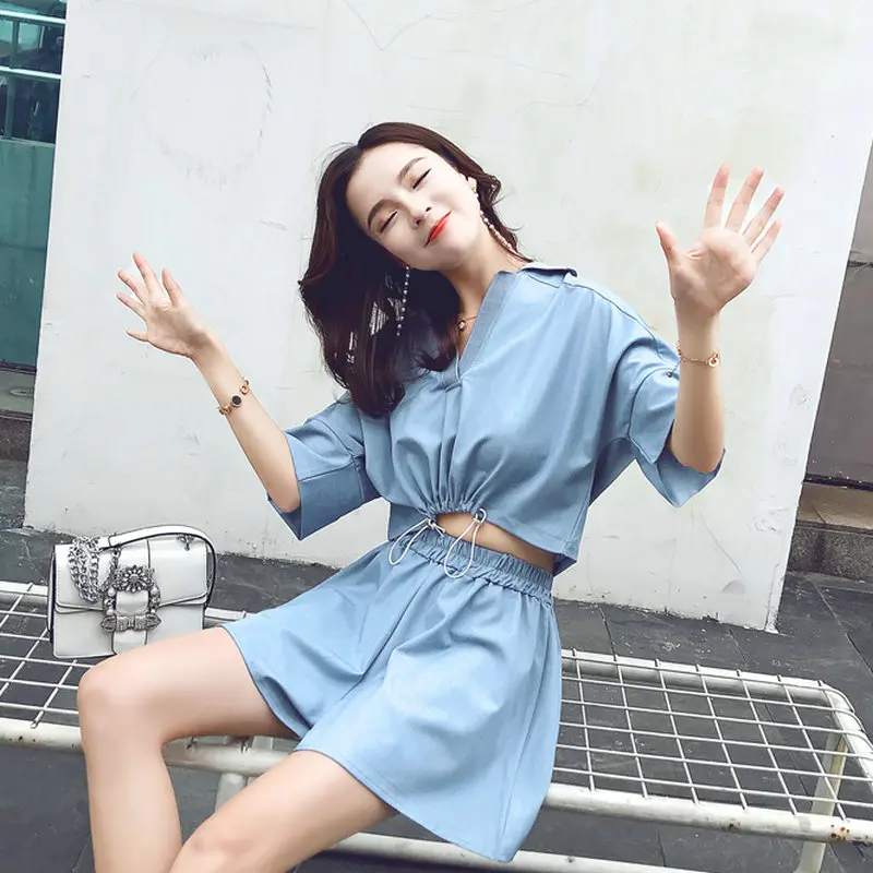 2019 Новый Для женщин комплект из двух предметов отложным воротником короткий