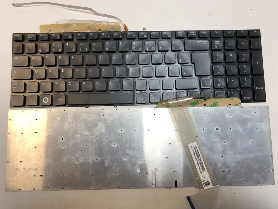 Клавиатура для ноутбука с французской подсветкой Samsung RF712 RF710 RF711 RF730 черная BA59 03071B