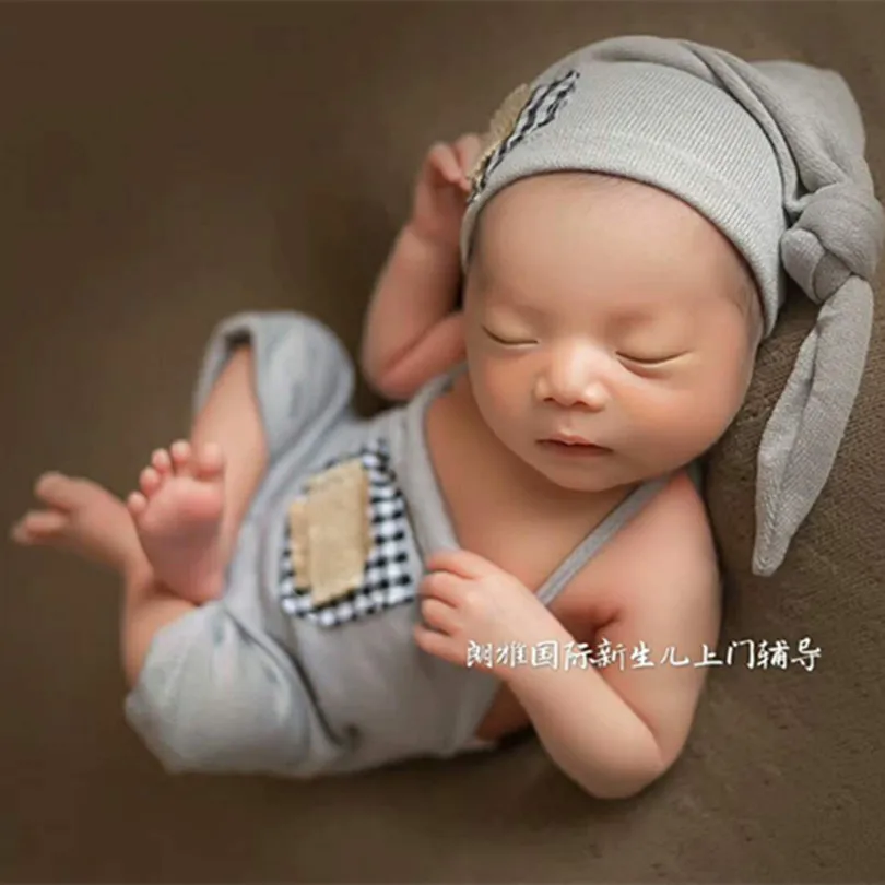 Newborn Boy Photography Outfit Sewn Baby Sleeping Hat Set Handmade Romper Photo Prop Clothes Infant Overalls |