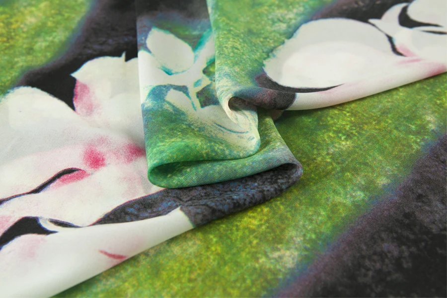 Модная ткань с принтом кутюр-Лотос глянцевая из искусственного шифона дышащая