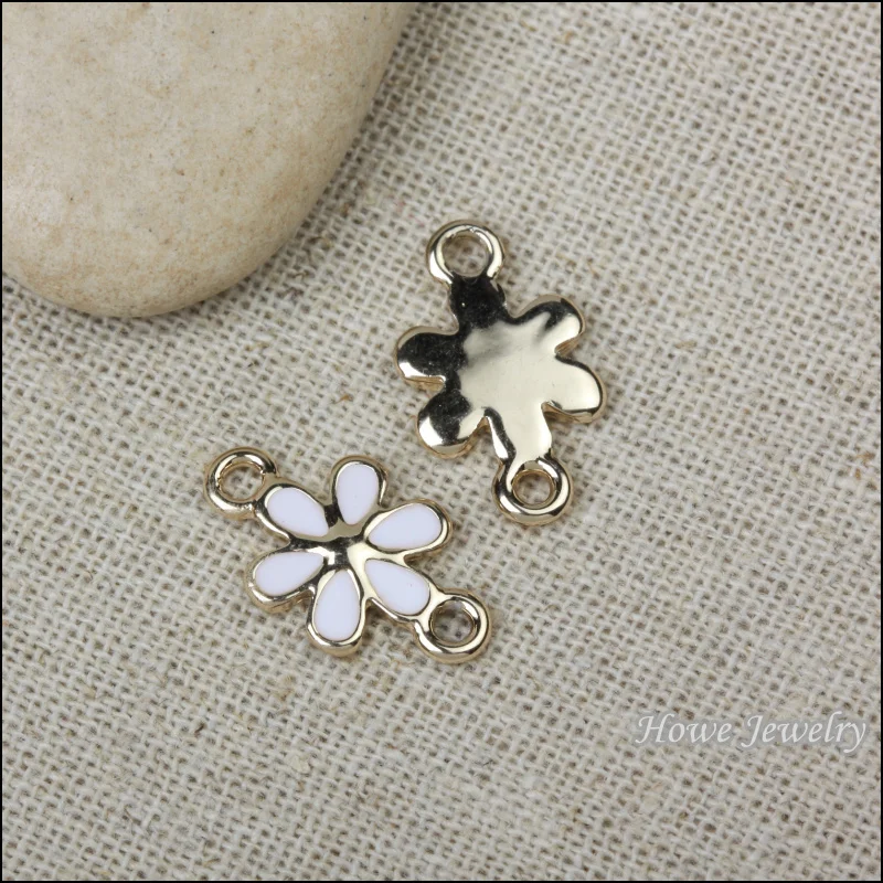 70 шт. высококачественный Ретро цветок из белой эмали с позолоченным коннектором