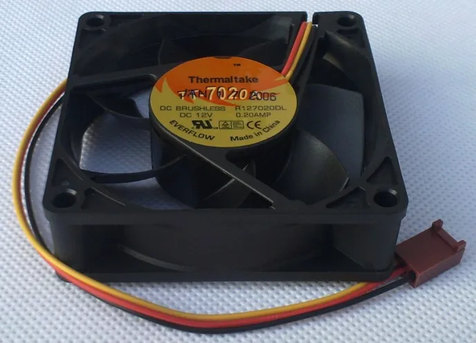 Новый TT 7020A 7 см 3PIN шарикоподшипник 12V 0.40A или контроля температуры ШИМ 0.20A