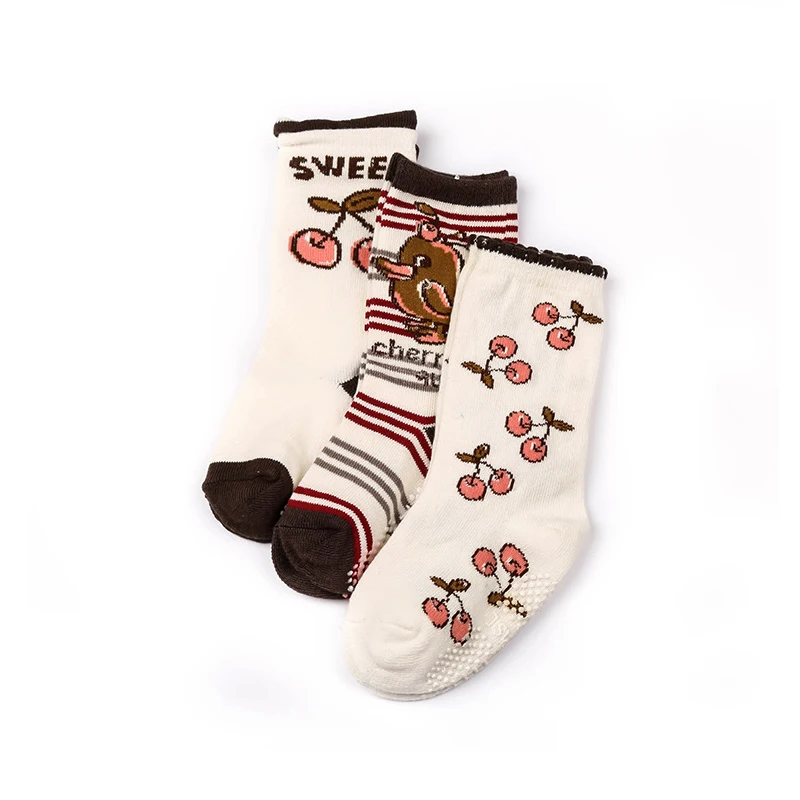 

1-3 years children in tube socks cartoon cherry children socks Non-slip rubber point cotton socks for children w066