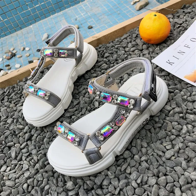 Женская обувь новинка 2019 женская на толстой подошве со стразами модные