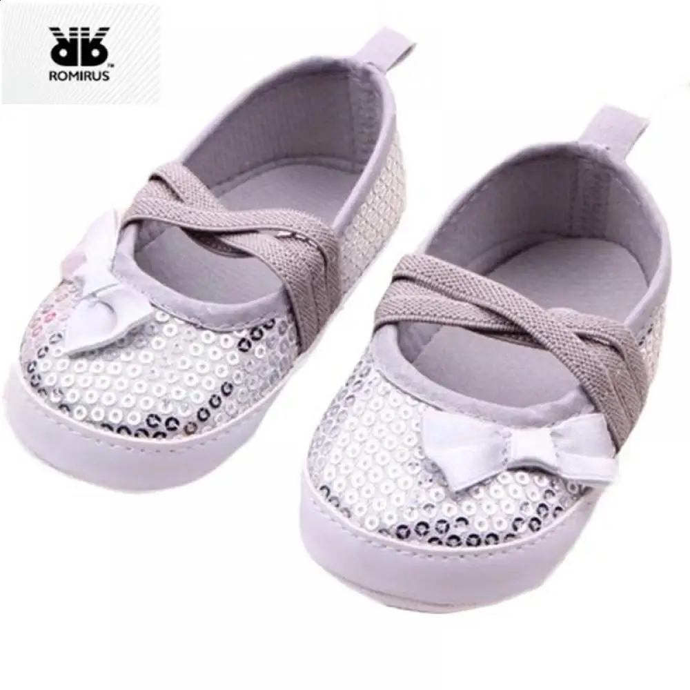 Пайетки Chidlren ROMIRUS/bebek сладкий ayakkabi Bling для малышей тапки кроссовки ходунки мягкой