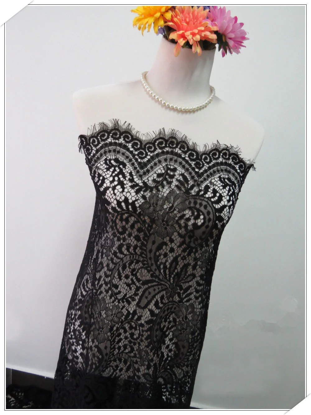 Высококачественная Изысканная белая и черная кружевная ткань с ресничками