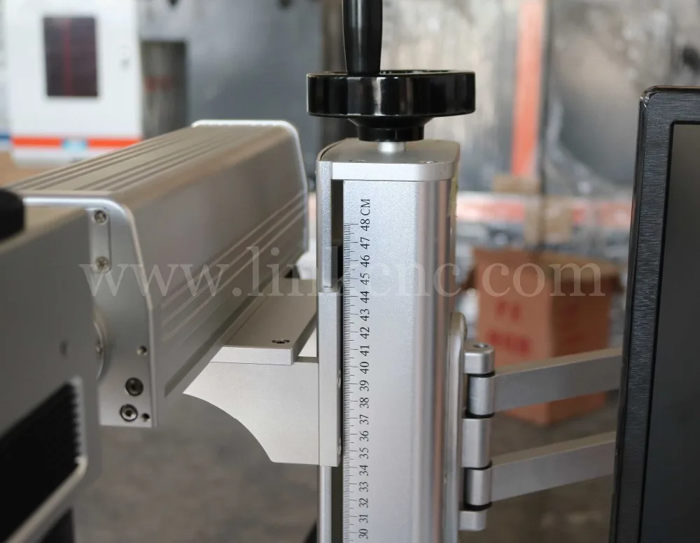 24 месяца гарантии портативная волоконная лазерная маркировочная