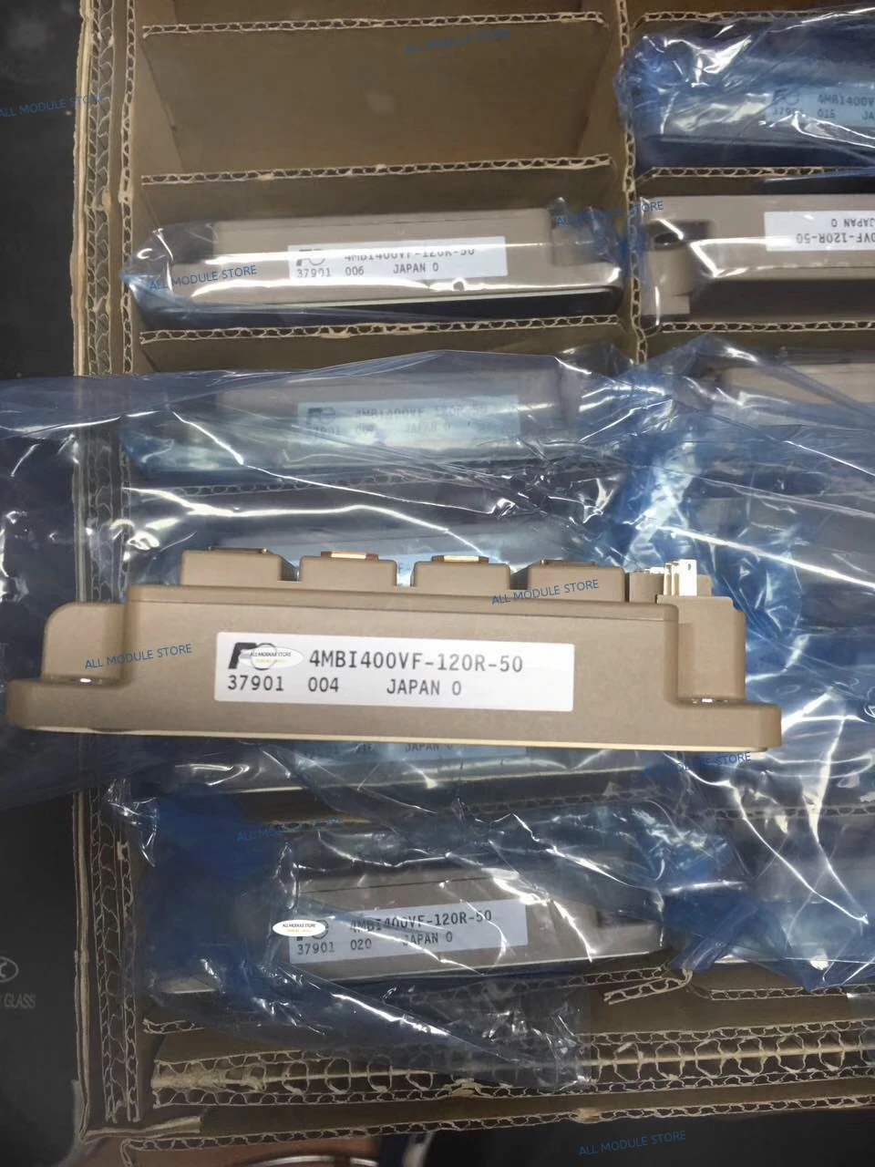 4MBI400VF-120R-50 4MBI300VG-120R-50 4MBI300VG-120R-55 4MBI340VF-120R-50 Бесплатная доставка Новый и оригинальный модуль 4MBI400VF-120R-50 4MBI300VG-120R-50 4MBI300VG-120R-55 4MBI340VF-120R-50 Бесплатная доставка Новый и оригинальный модуль