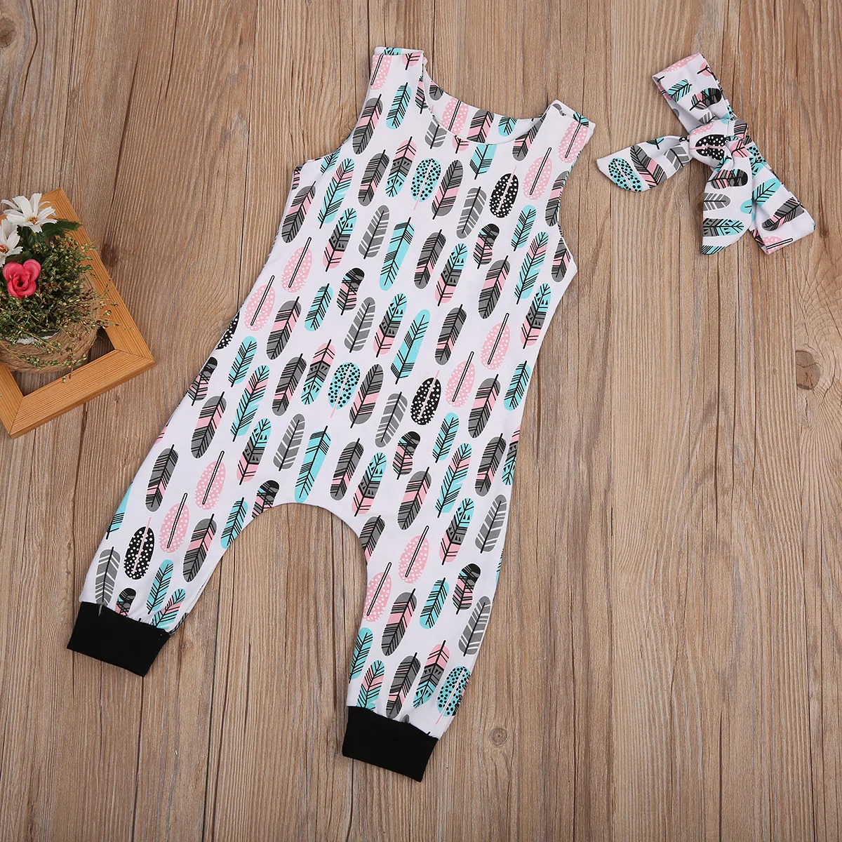 

Infant Baby Boys Girls Newborn Feather Print Sleeveless Cotton One Piece Romper Headband 2PCS Playsuit Jumpsuit Outfits Sunsuit